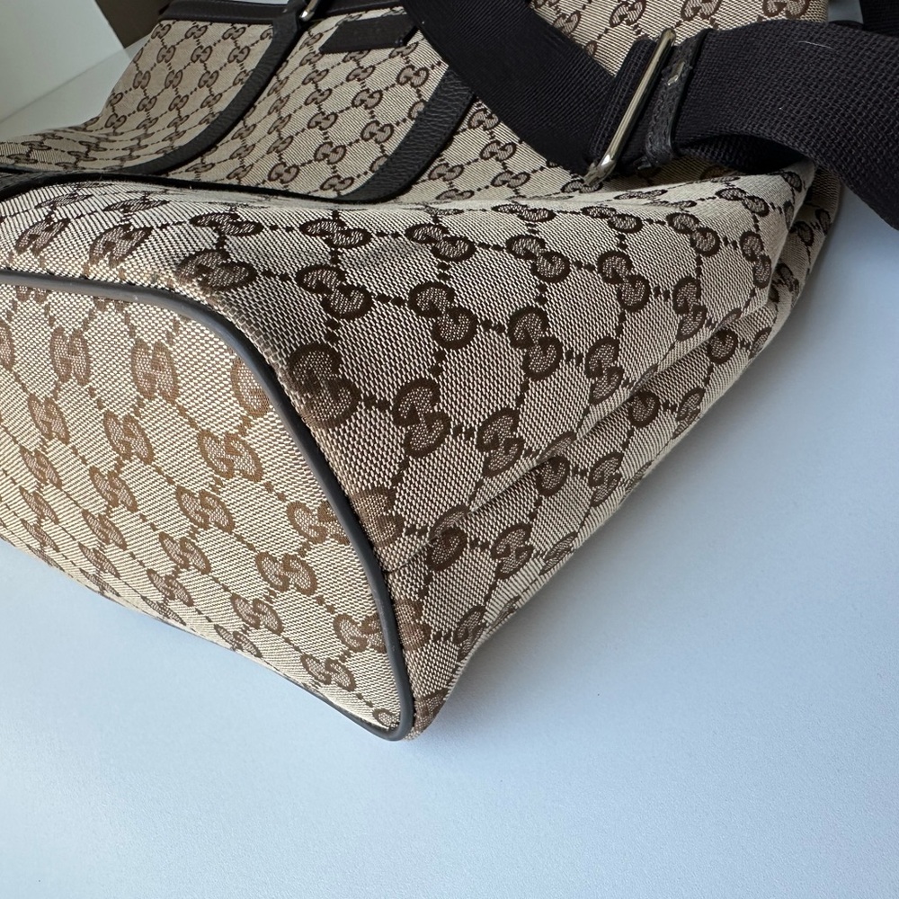 Gucci Tan and Brown Monogram Tote Bag - Picture 10 of 16